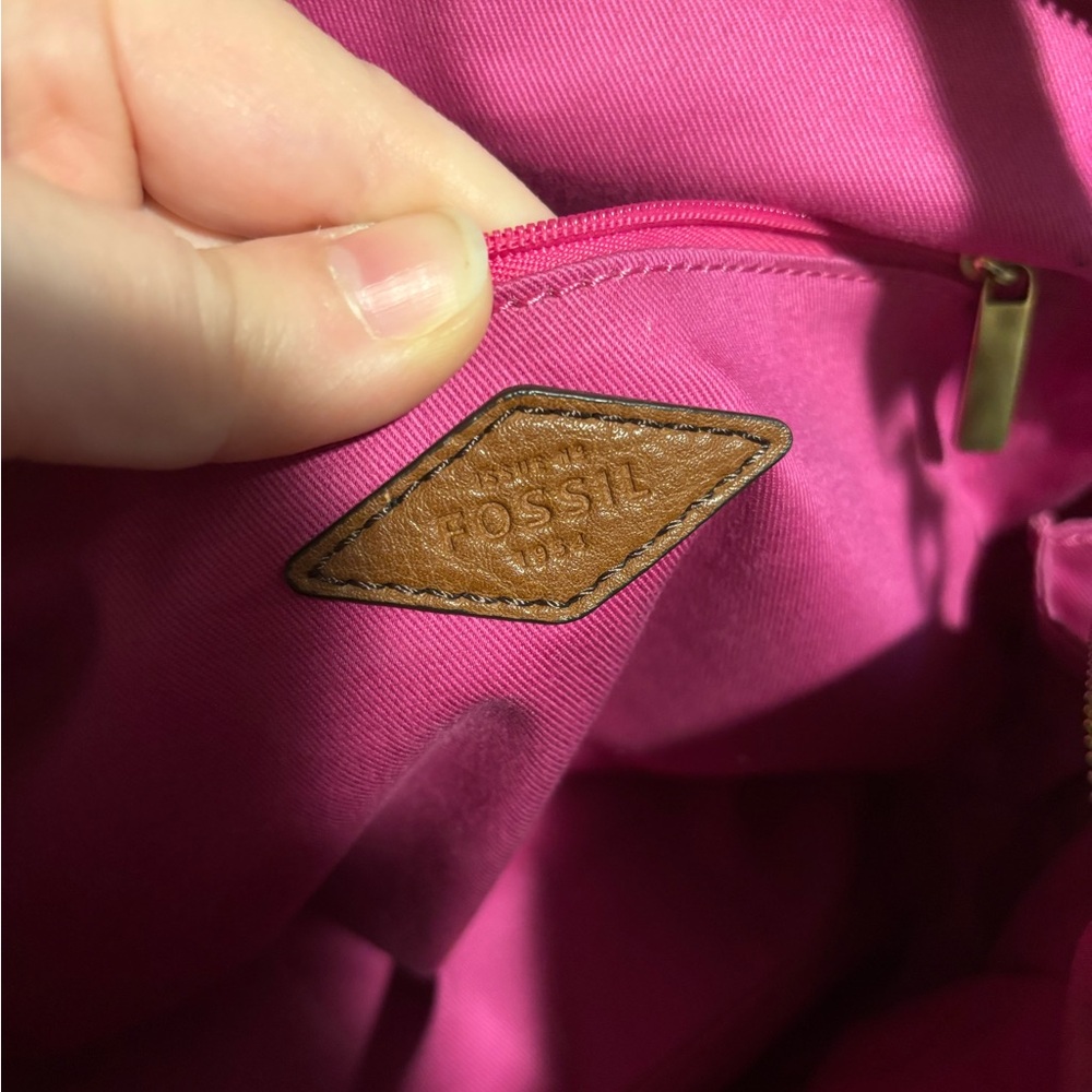 FOSSIL Cream Flat Woven Crossbody Bag - Picture 9 of 9